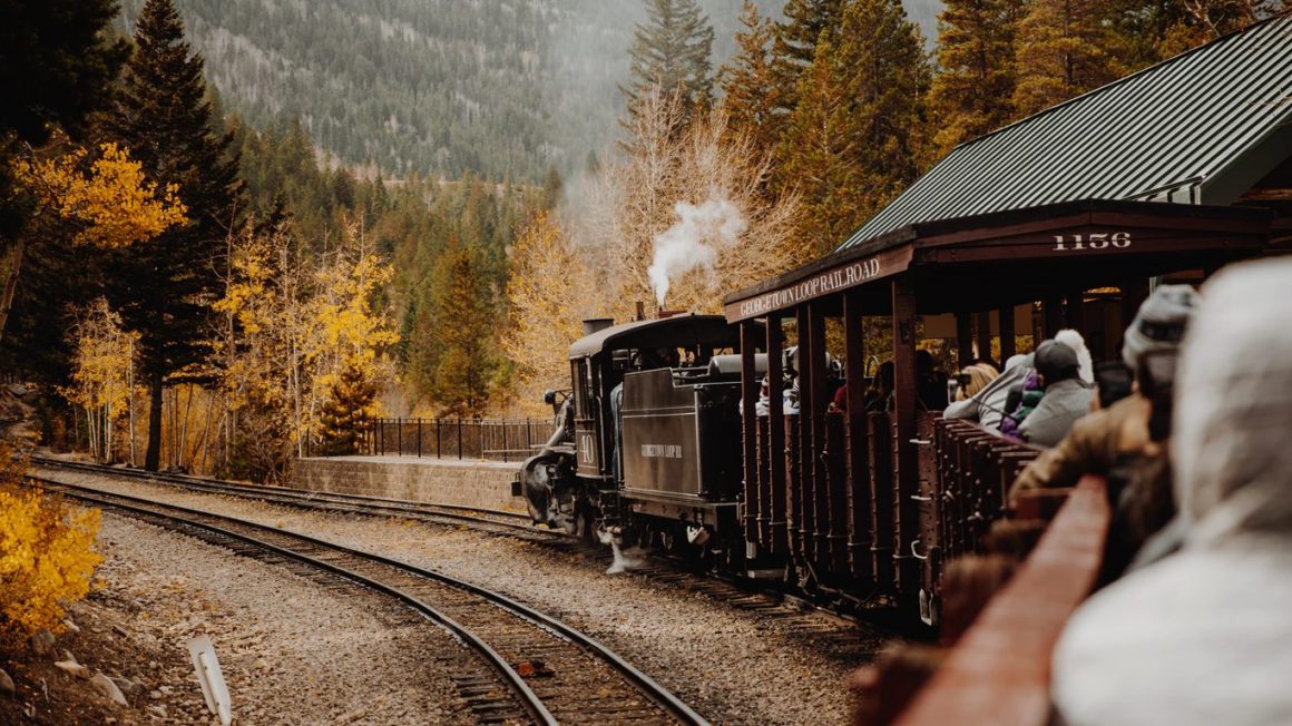 train travel packages usa